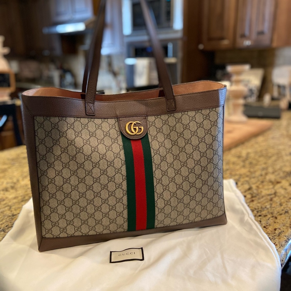 Gucci Supreme monogram web Ophidia tote